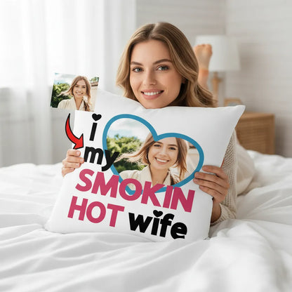 Poduszka z nadrukiem I Love My Smokin Hot Wife