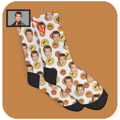 Skarpetki z twarzą i radosnymi buźkami